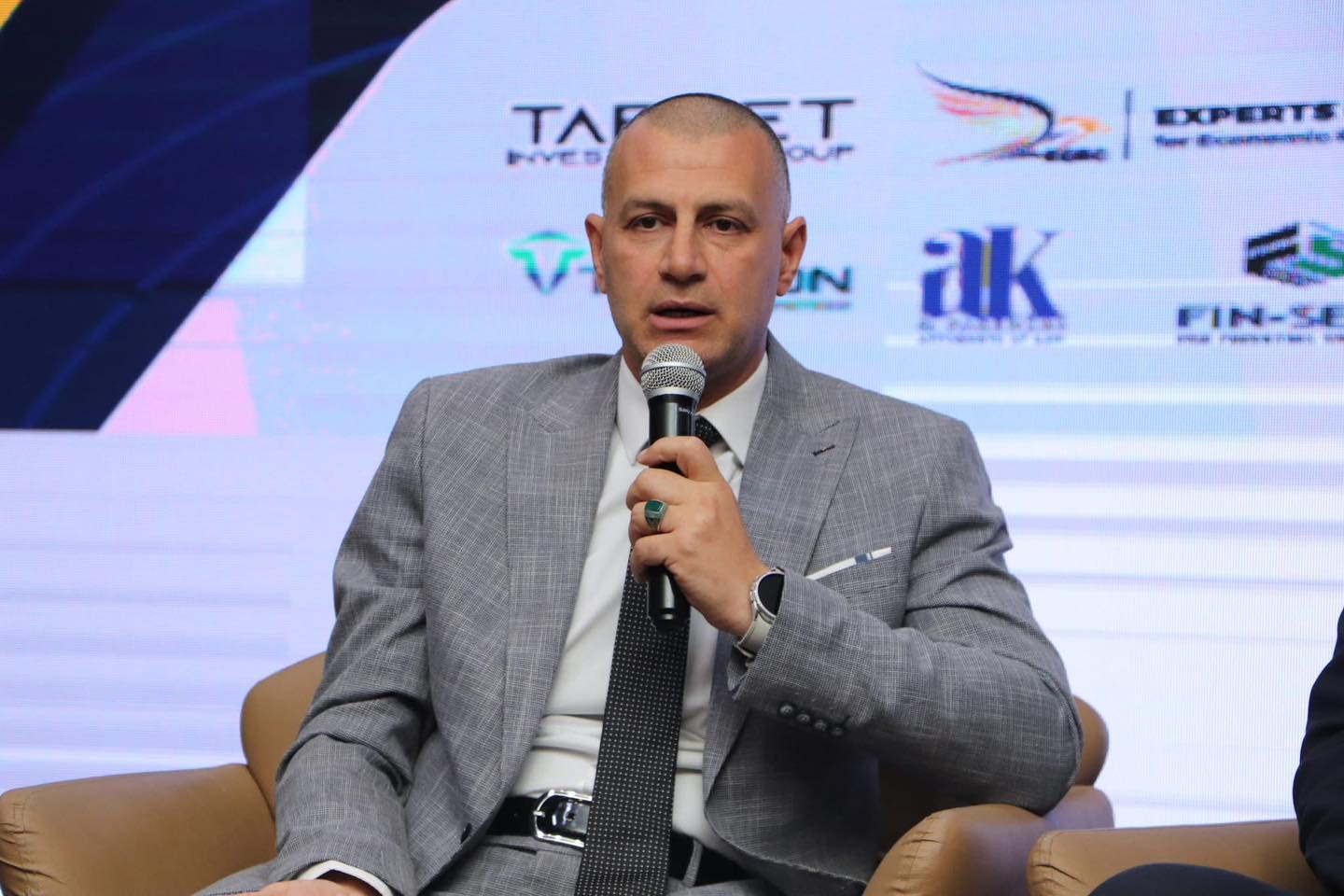 Target Holding for Financial Investments at the Second Annual Forum of FIES 2025